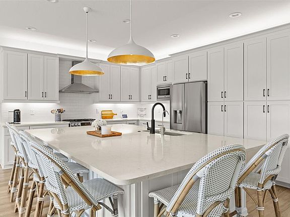 3rd image of 3541 GREAT BANYAN WAY
