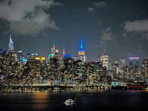 7855 Blvd East image 5 of 26