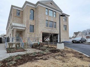 325 Main St APT 3B, Little Ferry, NJ 07643