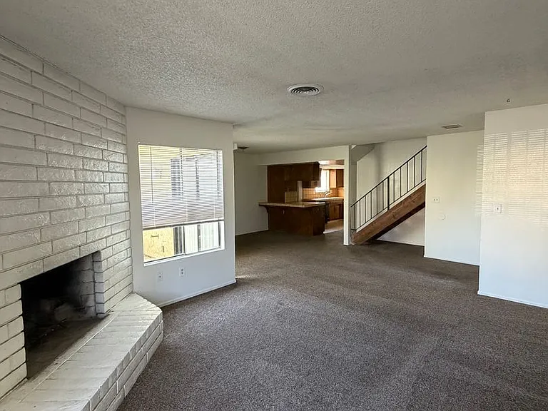 4501 Isla Verde St #A-D — Photo 2