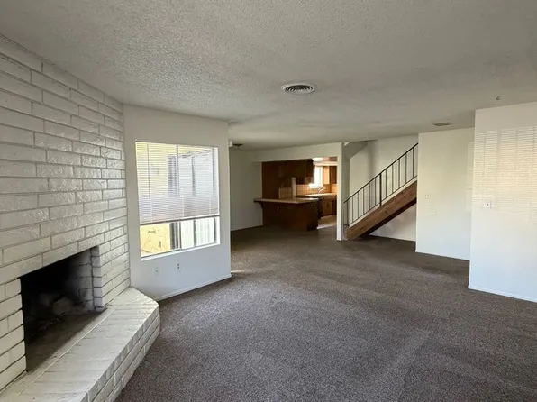 4501 Isla Verde St #A-d, Bakersfield, CA 93301