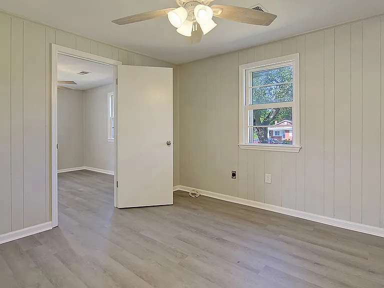 2316 Meeting Street Rd — Photo 13