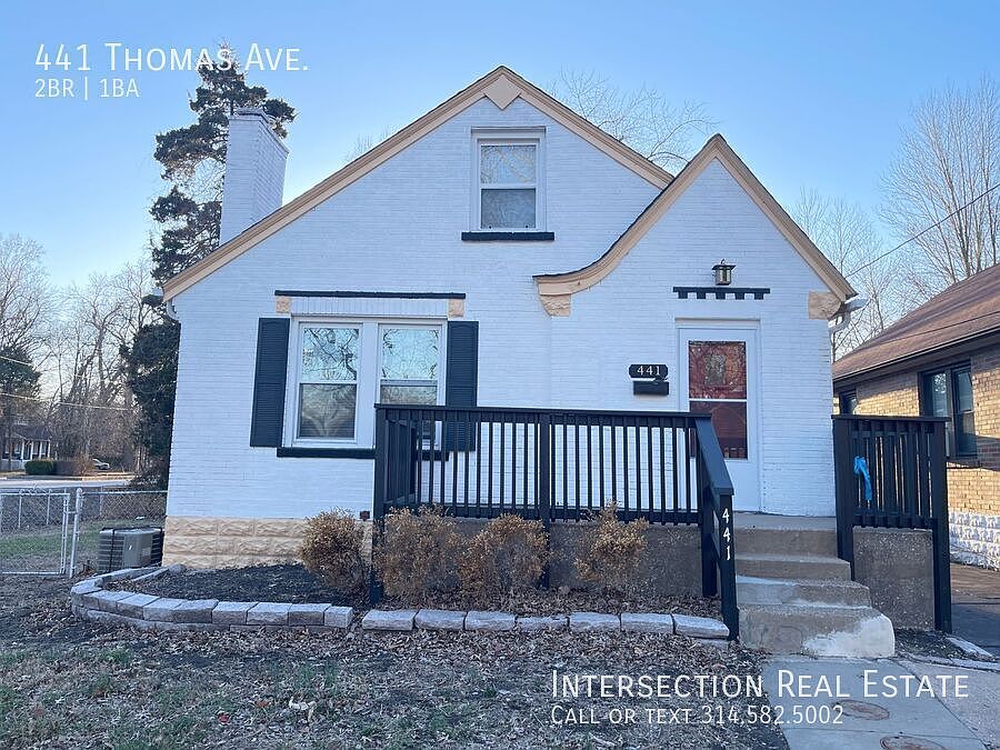 1st image of 441 Thomas Ave