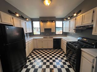 5329 Holmes St, Pittsburgh, PA 15201