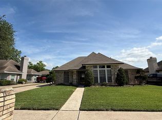 6223 Denmark Dr, Pasadena, TX 77505