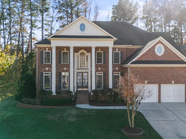 707 Dennison Ln, Cary, NC 27519