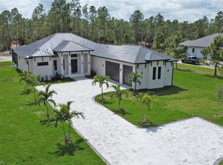 408 24th Ave NE, Naples, FL 34120