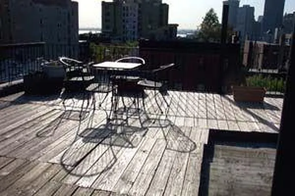 Sold by Douglas Elliman | media 10