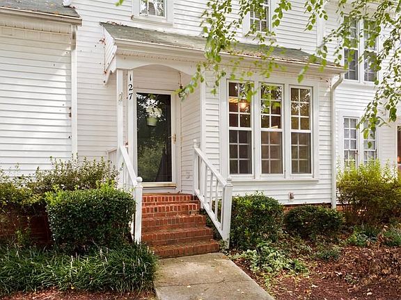 4th image of 127 Planetree Ln