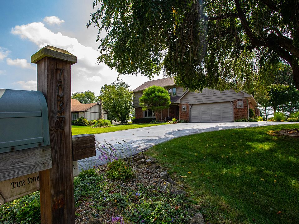 1st image of 7037 Bluffwood Ct