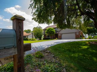7037 Bluffwood Ct, Brownsburg, IN 46112