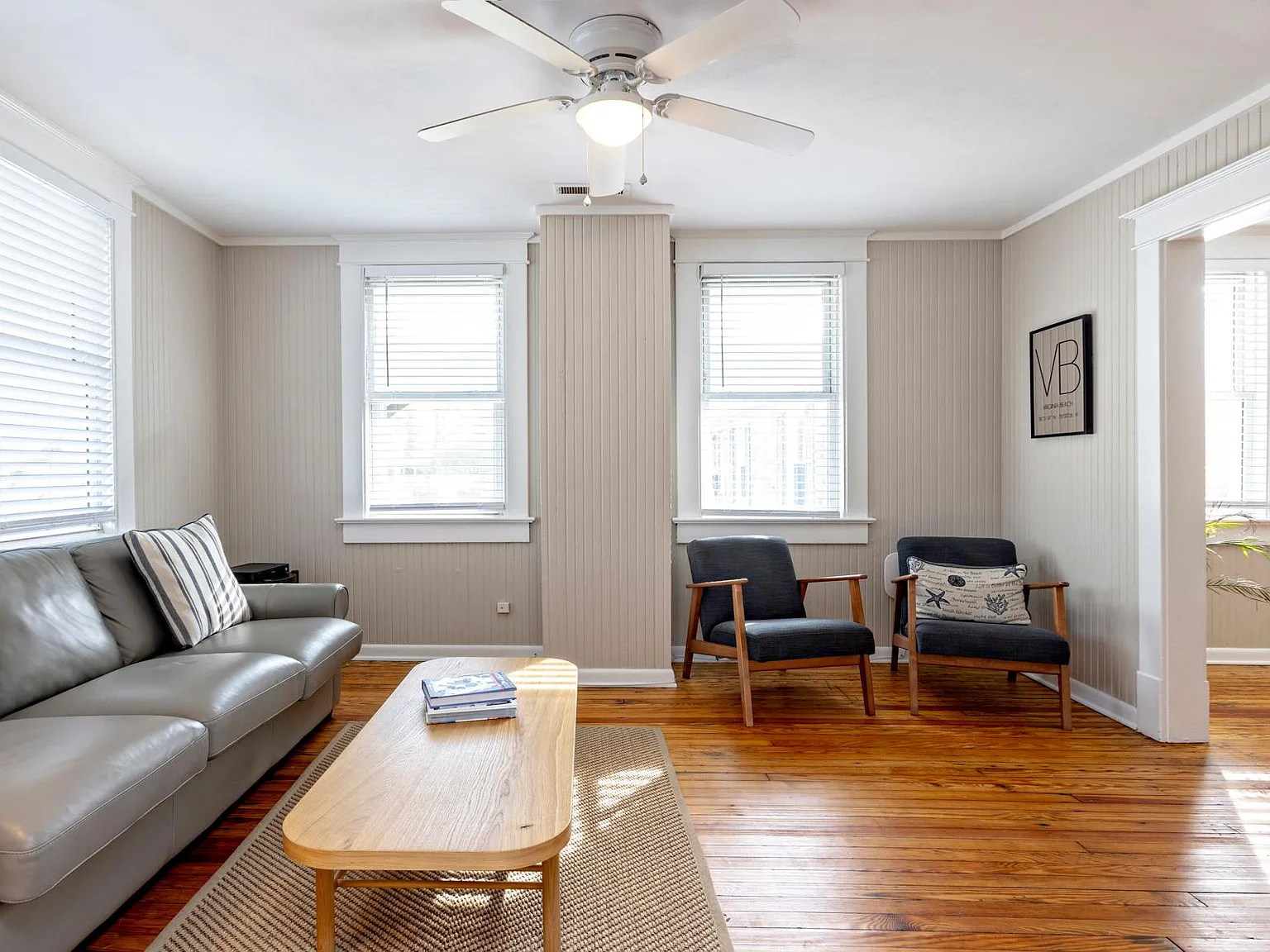 2 bed, 1150 sqft, $2,200 — Photo 4