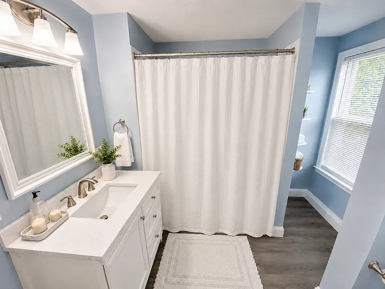 17 Avery St #4 — Photo 6