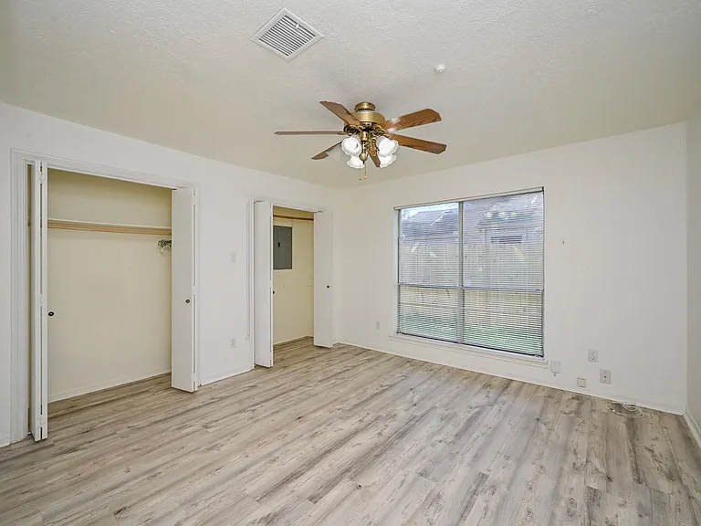 7735 Quail Meadow Dr — Photo 25
