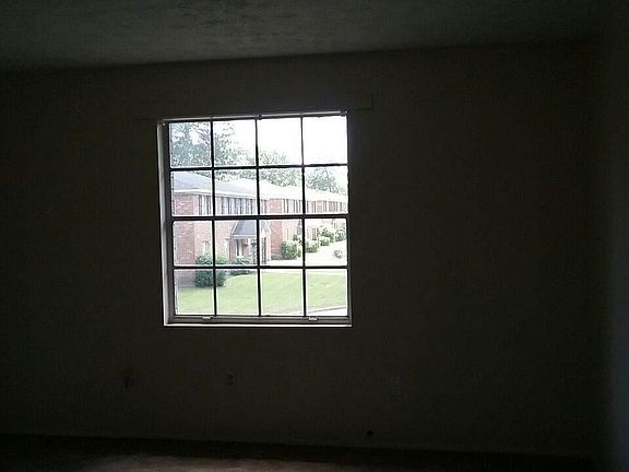 5th image of 3608 Duane Ct APT A