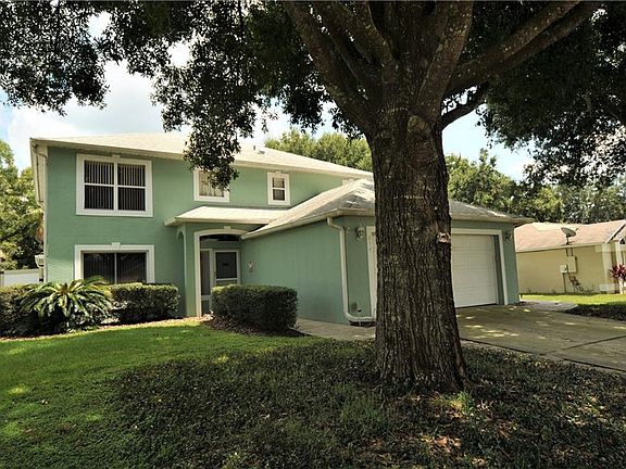2nd image of 654 Crooked Creek Dr