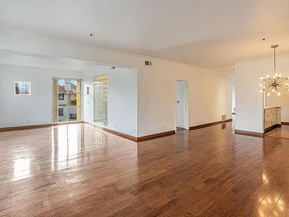 4th image of 97 E Saint James St APT 41