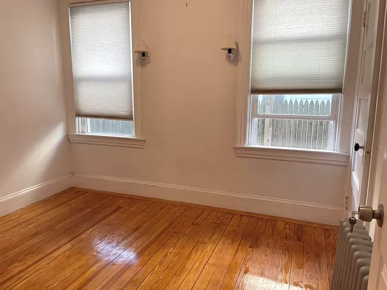 87 E Manning St #2 — Photo 6