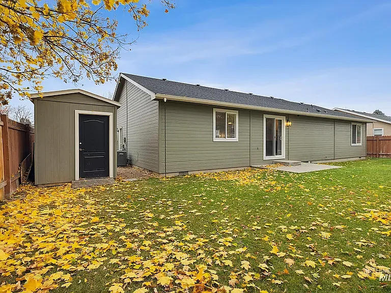2188 E Meadow Wood Dr — Photo 16
