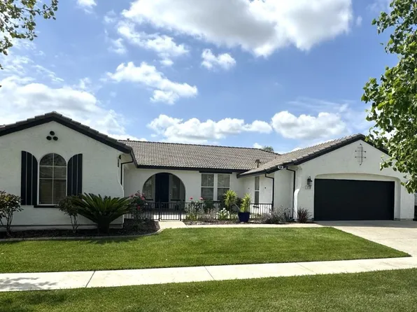 1110 Bronco Dr, Plumas Lake, CA 95961