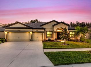 5018 Jagged Cloud Dr, Wimauma, FL 33598