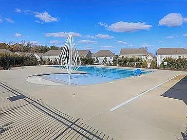 3715 Summer Haven Dr — Photo 21