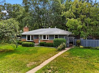 10900 Ewing Ave S, Bloomington, MN 55431
