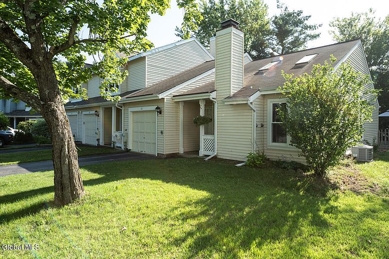 2nd image of 21 Cobble Court