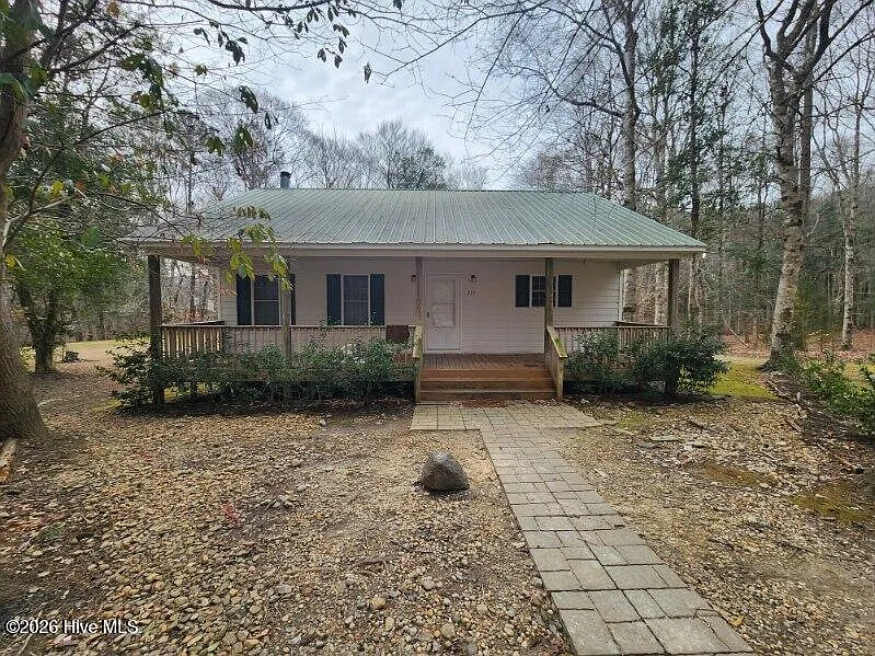 275 Scott Farm Ln