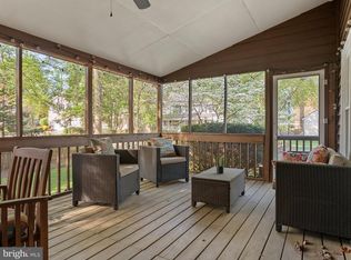 1711 Peartree Ln, Crofton, MD 21114