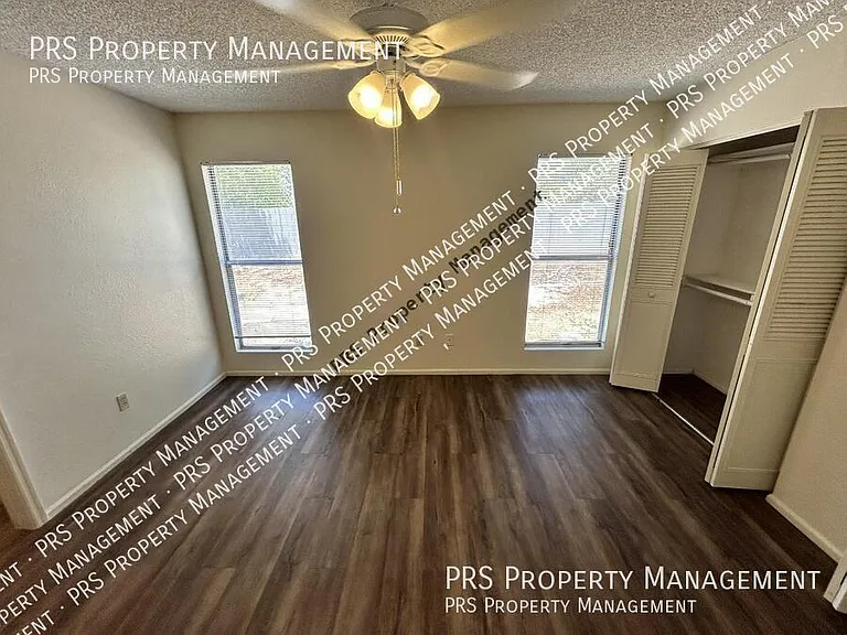 3226 N Sycamore Pl — Photo 33