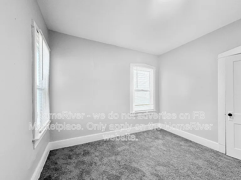 106 N 40th St — Photo 14
