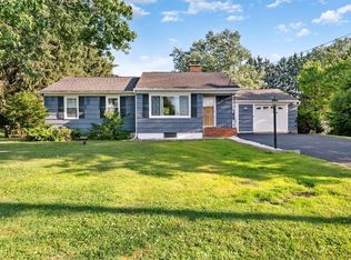 5854 Gillette Rd, Cicero, NY 13039