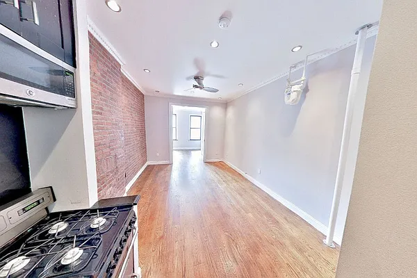 Rented by Centennial Properties NY | media 3