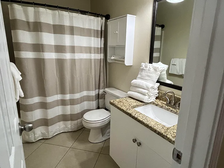 629 Batten Blvd — Photo 17