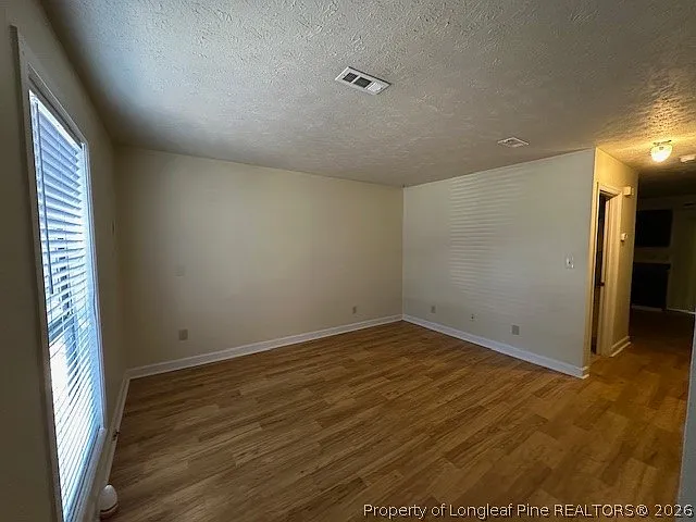 5876 Aftonshire Dr — Photo 2