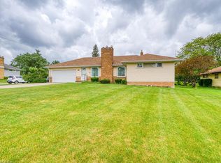 7540 Hoertz Rd, Parma, OH 44134