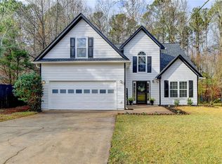 2961 Winding Grove Dr, Lithonia, GA 30038