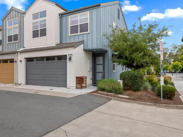 57 Briar Bush Way, Santa Rosa, CA 95407
