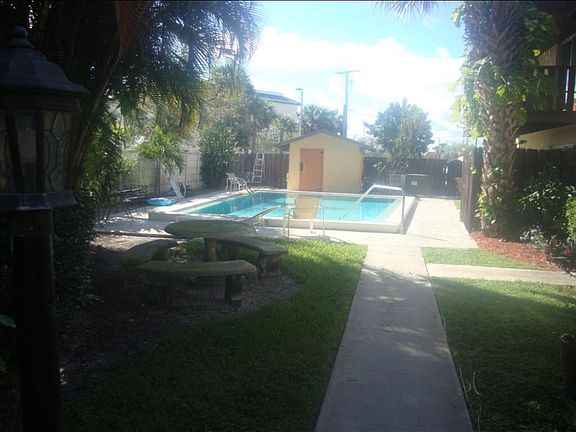 2nd image of 312 Southwind Dr