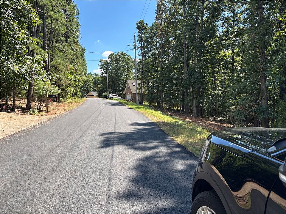 2nd image of Lavendon Dr #14