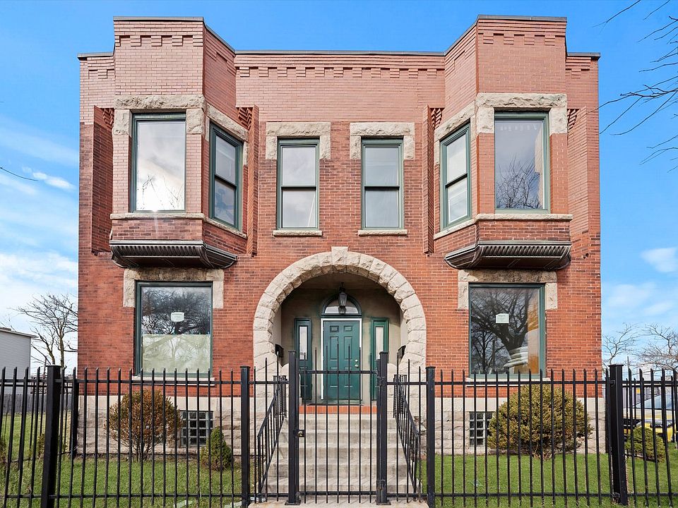 1st image of 716-718 W 51st St