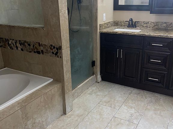 5th image of 17810 Oakridge Canyon Ln