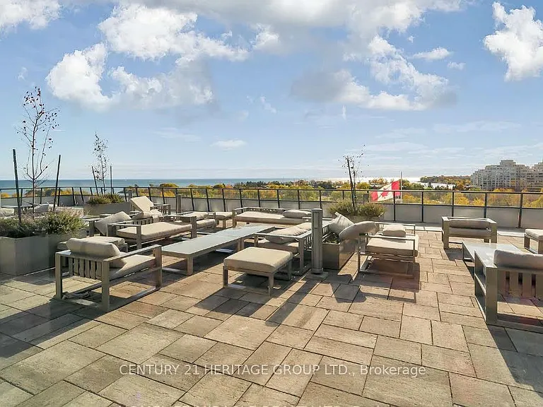 20 Shore Breeze Dr #2701 — Photo 7