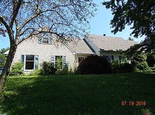 103 Bruce Rd, Washington Crossing, PA 18977
