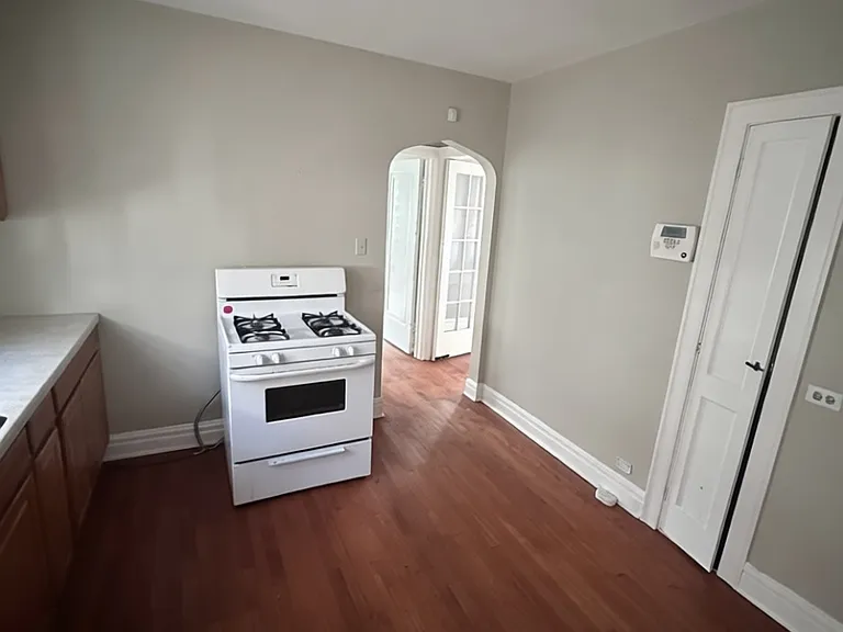 1927 Euclid Ave #1R — Photo 10