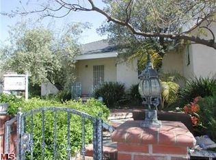 7700 Isis Ave, Los Angeles, CA 90045