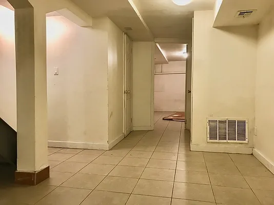 Rented by EXR | media 13