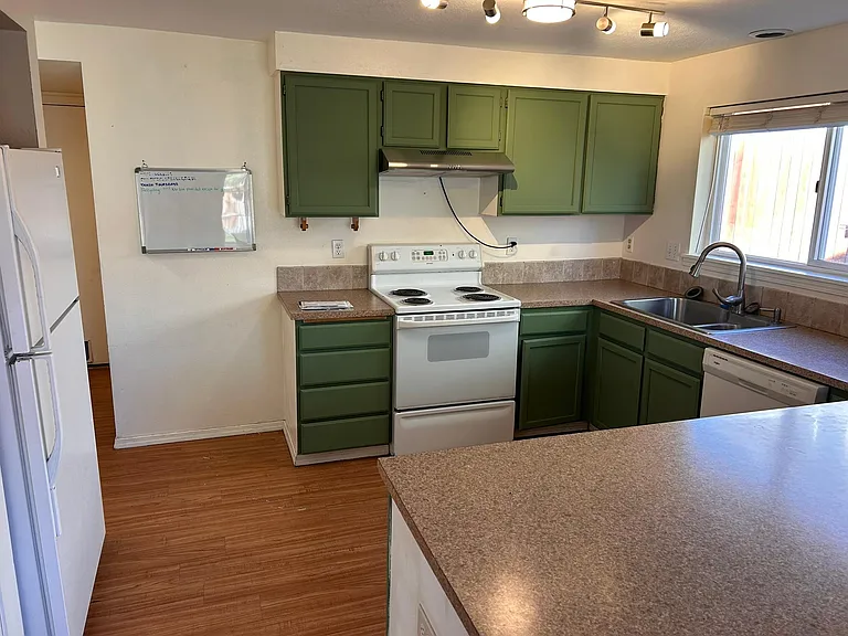 1884 NE Monroe Ln — Photo 13