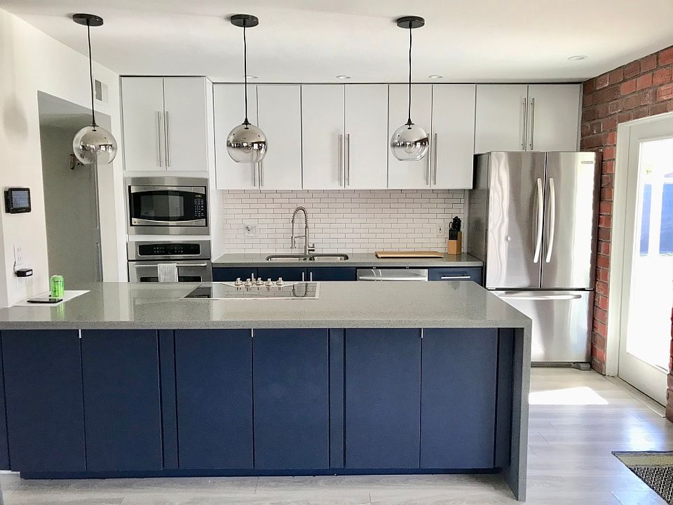1st image of 3607 W Sierra Vista Dr
